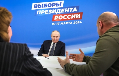 ВЦИОМ: Только 54% граждан России полностью доверяют итогам прошедших выборов. Путин при этом получил 87%